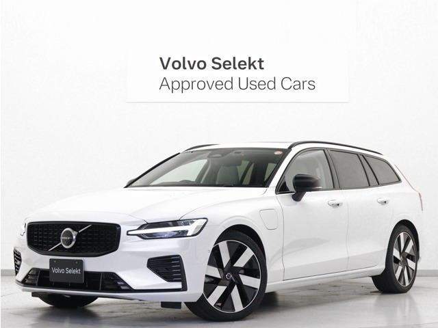 V60 ウルトラ T6 AWD プラグインハイブリッド 4WD