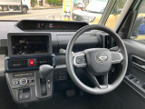 エンジンオイルの交換と、室内抗菌消臭処理を施工し、ご納車させていただきます