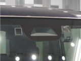 運転する人も、そうでない人も、家族みんなが安心して、自由にお出かけできる生活をサポートする先進機能。