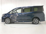 ヴォクシー 2.0 ZS 煌III 4WD 