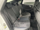 ナンバー付きの車両は公道試乗可能です(登録済未使用車など一部除く)。また、取り回しの確認など、広い場内でご試乗も可能です。お気軽に申し付けください。