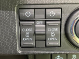 【両側パワースライドドア】スマートキーや運転席のスイッチで後席両側スライドドアの開閉が可能♪電動だから力を入れてドアを開ける必要が無く、小さなお子様でも簡単に開け閉めでき快適です♪