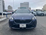 【キドニーグリル】BMWは約90年もの間、ほぼ全ての車両にひと目でBMWだと分かるこの特徴的なフロントグリルが備えられ、デザイン・アイコンとして親しまれてきました。