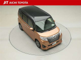 両側パワースライドドア付きだから、狭い駐車スペースなどでの乗り降りラクラク♪小さなお子さまのいるご家庭には嬉しい装備です。