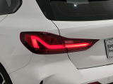 BMW伝統のL字型テールライト