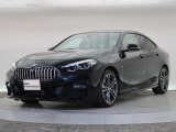 一目で伝わるBMW特有のスポーティーなプロポーションは、BMWの走行性能を生み出すのに欠かせない要因の一つです。細部まで拘りぬいたお車をぜひ一度ご覧ください!