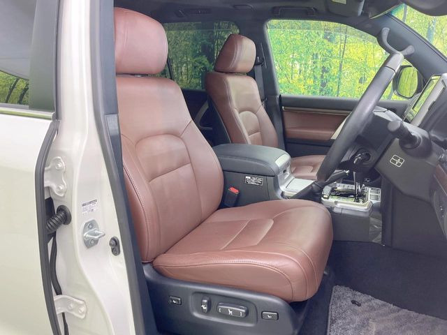 トヨタ ランドクルーザー200 4.6 ZX 4WD の中古車詳細 (23,290km