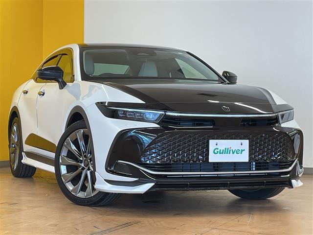 クラウンクロスオーバー 2.5 G アドバンスト レザー パッケージ E-Four 4WD 本革シート