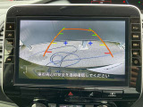 バックモニター装備。自車の後方をモニター映して駐車時などにとても便利です。