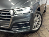●LEDハイビームが多数独立で存在し、ハイビーム時に対向車や前方を走る車の部分をロービームに切り替えが可能!!シーケンシャルウインカーも装備!!