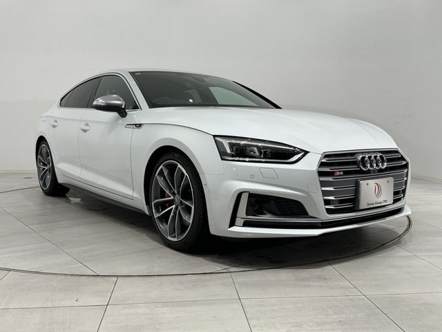S5スポーツバック 3.0 4WD 