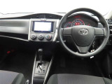 ぜひ展示車の運転席に座ってみてください。