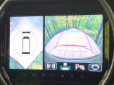 【全方位モニター用カメラ】専用のカメラにより、上から見下ろしたような視点で360度クルマの周囲を確認することができます☆死角部分も確認しやすく、狭い場所での切り返しや駐車もスムーズに行えます。