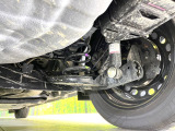 お車を安心してお乗りいただく為には、足回りの定期点検が欠かせません。サービスサポート(有償保証)では無料点検もご提供しており、安心のカーライフをお過ごしいただけるサポート体制が整っています。