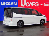 セレナ 1.4 e-POWER ハイウェイスターV 