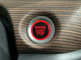 ワンプッシュでエンジンのスタート、ストップが出来て便利です。