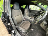 ドライバーによって運転しやすいポジションは異なり、あの車はどうなのか不安なこともありますよね。気になるお車は店頭で乗り込んでご確認いただけます♪