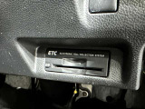 【ETC】ETCが付いております!高速の乗り降りがスムーズになりますので、旅行の際にも便利です。ETC付でお得な一台となっております。