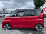 両側オートスライドドア装備!運転席やドアのスイッチ、リモコンキーでも開閉操作できるので便利ですよ!