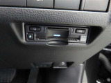 ETCを装備しています。高速道路の料金が後払いなので、料金所で止まることが無く、ノンストップでスイスイ進めます。