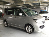 ご遠方のお客様には専門業者を介した陸送納車サービスがございます【※有料】。 お住まい・お届けご希望ご希望の地域をご連絡頂ければ輸送費用のお見積りと輸送期間の目安をご案内させていただきます。