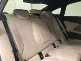 【エアバック】BMWのエアバックやその他の安全装備は、互いに補完しあう事で徹底した安全性を貫きます。万一の事故の際にそれぞれ最適な保護を提供してくれます!