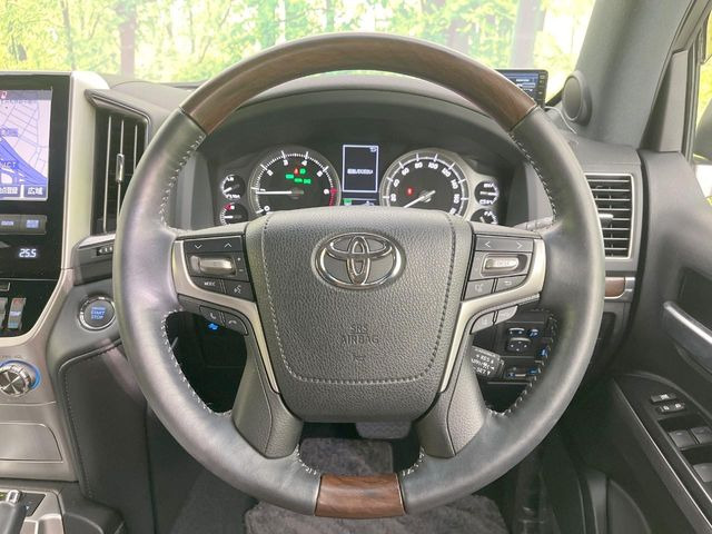 1246◆保留中 トヨタ ランドクルーザー200 4.6 ZX 4WD の中古車詳細 (23,290km