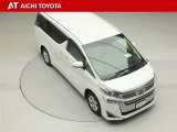 両側パワースライドドア付きだから、狭い駐車スペースなどでの乗り降りラクラク♪小さなお子さまのいるご家庭には嬉しい装備です。