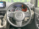 【純正革巻きステアリング】上質な革を使用することで、手にしっかり馴染みとても運転しやすいハンドルです♪