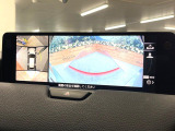 【360&deg;ビューモニター】専用のカメラにより、上から見下ろしたような視点で360度クルマの周囲を確認することができます☆死角部分も確認しやすく、狭い場所での切り返しや駐車もスムーズに行えます。