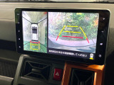 【パノラマモニター】専用のカメラにより、上から見下ろしたような視点で360度クルマの周囲を確認することができます☆死角部分も確認しやすく、狭い場所での切り返しや駐車もスムーズに行えます。