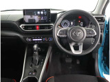 見通しのよいすっきりとした視界で、誰でも運転しやすいです。運転のしやすさは疲れにくさにも繋がりますよ♪