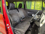 運転席シート廻りは使用感も少なく、良好な状態となっています。丁寧に使われていたことがよくわかりますね。