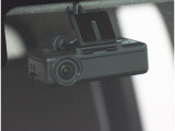 ドライブレコーダー装備!走行中は常時録画を行っているので、万が一の際の映像記録や旅の思い出としても映像を記録してくれます!