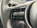 ★オーディオコントロールスイッチ★ステアリングにはオーディオコントロールスイッチが付いていますので、目線を正面から外すことが無く、また、ステアリングから手を離さずにオーディオ操作ができます