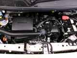 自慢のエンジンはパワードbyHONDAです。精度とバランスにこだわって、低回転からスムースなパワーを発揮します。