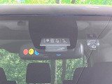 【トヨタセーフティセンス】走行中に前方の車両等を認識し、衝突しそうな時は警報とブレーキで衝突回避と被害軽減をアシスト。より安全にドライブをお楽しみいただけます。