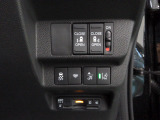 ETC付。両側電動スライドドア。ドライバーの安全運転をさらにアシストしてくれる装備が充実しています。スイッチ類は運転席の右側、手の届きやすい位置にあります。