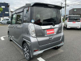 現車確認、ご来店ご希望のお客様はご予約頂くと、スムーズにご案内可能です。(商談中の可能性もございます。)