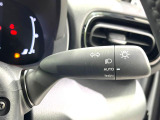 【オートライト】周りの明るさに応じて自動でヘッドライトの点灯・消灯ができる機能です!ライトの付け忘れ・消し忘れなどが無くなり、雨の日や夕方の走行も安心!トンネル通過時も便利ですね♪