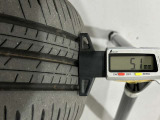 夏タイヤの残り溝は5.1mmです。スリップラインからは3.7mmとなっております。