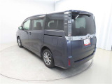 展示車はお客様のお住いの近くのネッツトヨタ石川のお店まで移動も可能です。最寄りの店舗までお気軽にご相談ください。