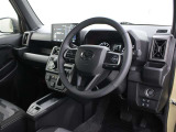 運転席廻りです。
