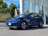 しっかりとしたプレスラインもVWの特徴です。光のゆがみがないきれいなボディが品質の高さの象徴です!