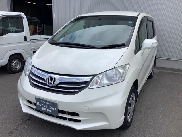 フリード 1.5 G ジャストセレクション 4WD 