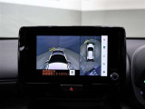 アドバンスト パーク付きです。カメラやソナーによって、周囲を監視しながら駐車を支援。障害物を検知した場合には警報を鳴らし、ブレーキ制御を行うことで接触回避を支援します。