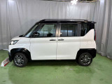 デリカミニ T プレミアム 4WD 