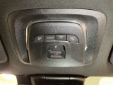 コネクテッドサ-ビスのヘルプネットを搭載しています。車両の位置情報などが自動で送信されるので、迅速な緊急車両の手配ができます。機能の詳細はスタッフまでお問い合わせ下さい。