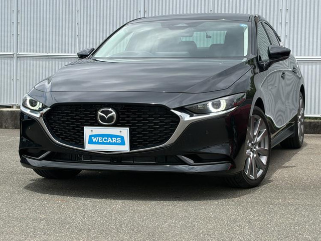 マツダ MAZDA3セダン 