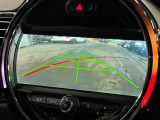 ●バックカメラ:便利な【バックカメラ】で安全確認もできます。駐車が苦手な方にもオススメな便利機能です。